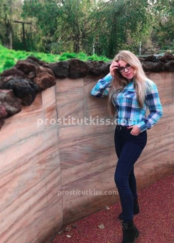  Владлена